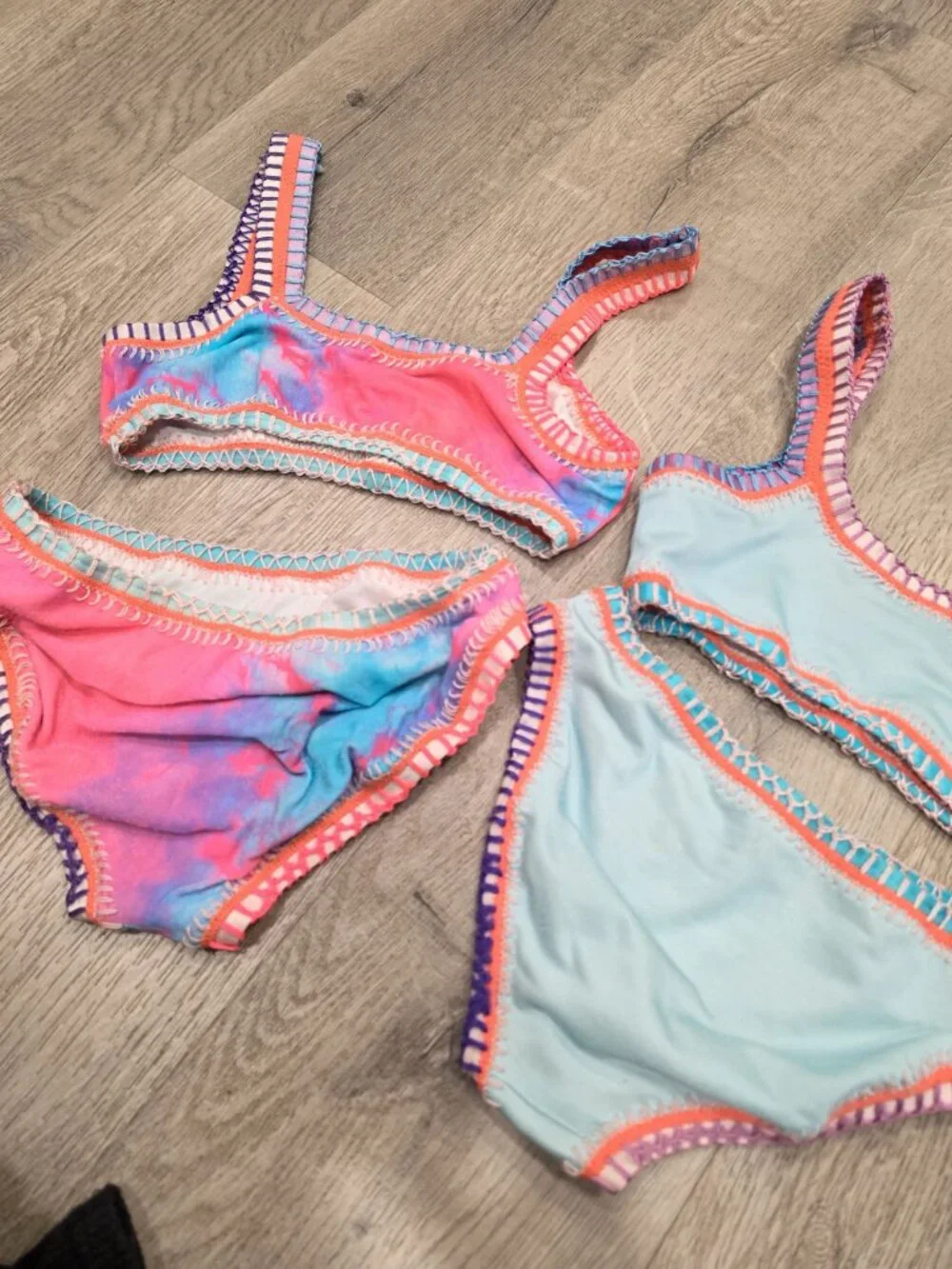 Platinum swim Two Girls Swimsuits Tie-Dye & Solid Blue Size 10 set of 2 suits